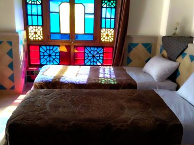 How to book Sirah Traditional Hotel of Shiraz