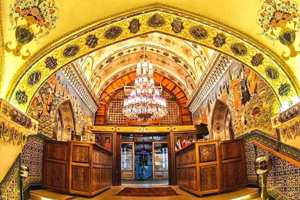 Bastani Restaurant of Esfahan