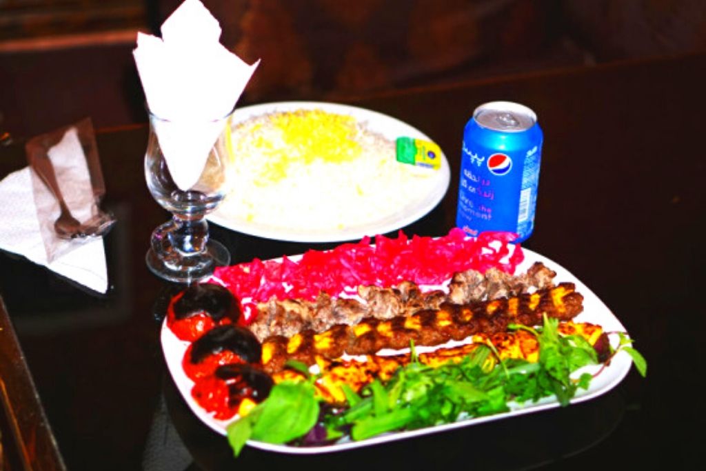 Khan boom Traditional Restaurant of Qeshm