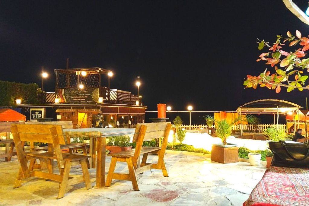 Shabhaye Talaei Restaurant outdoor in Qeshm Island