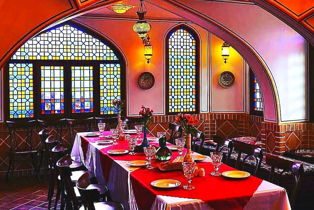 Toranj Traditional Restaurant of Isfahan