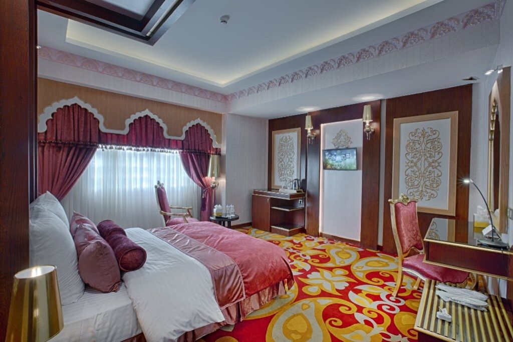 rooms of Almas Hotel II
