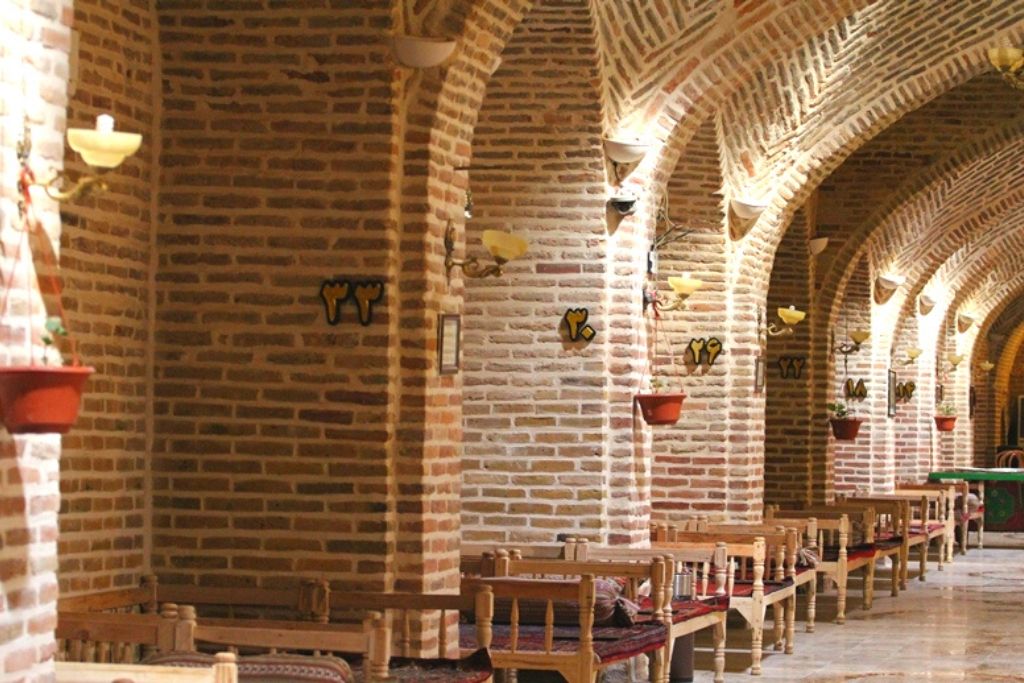 inside of Baba Ghodrat Restaurant