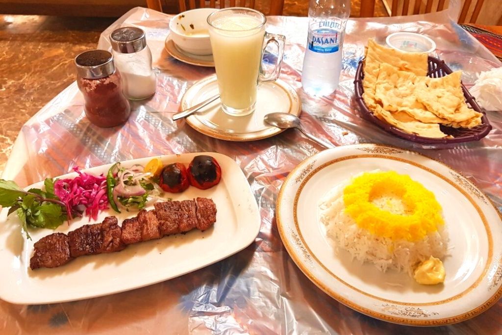 Tabriz Emarat Traditional Cafe & Restaurant